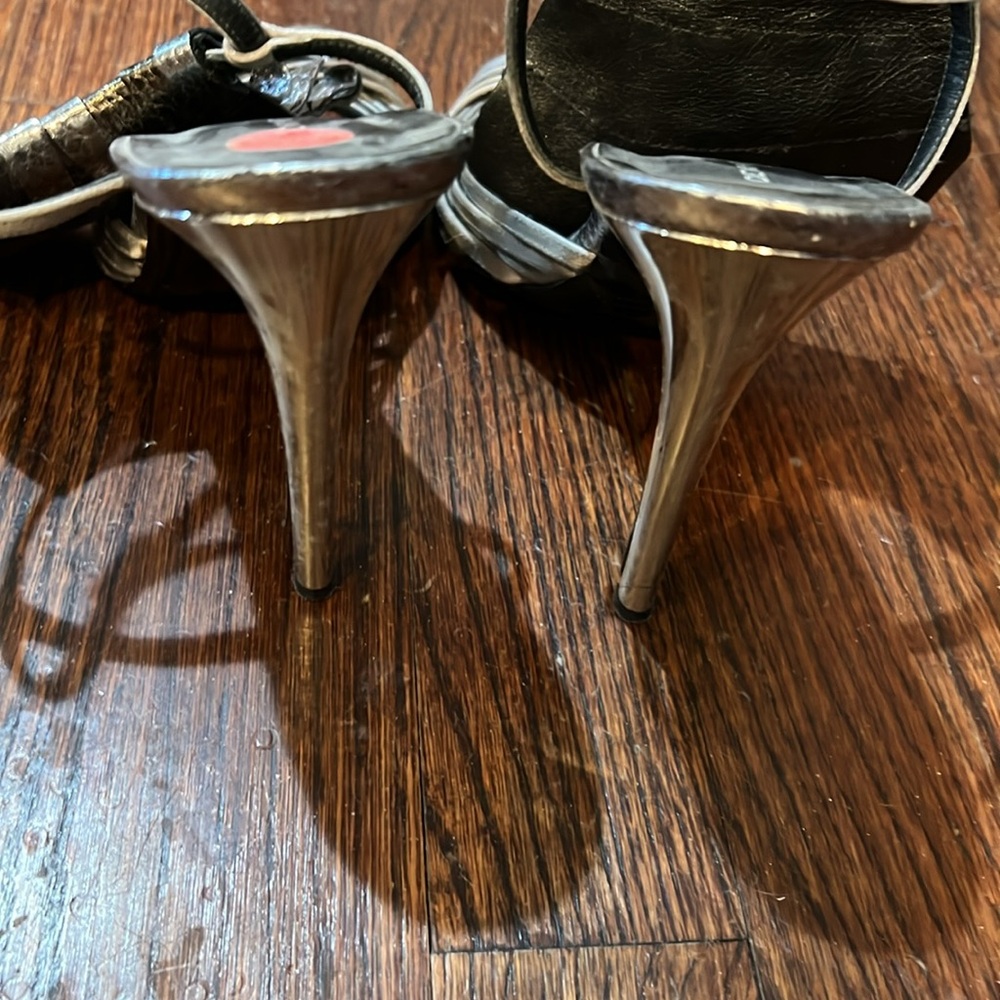 Devi Kroell Silver Python And Leather Heels In Ok… - image 2